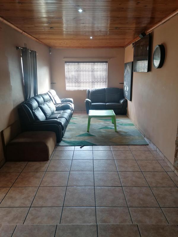 2 Bedroom Property for Sale in Maitland Western Cape